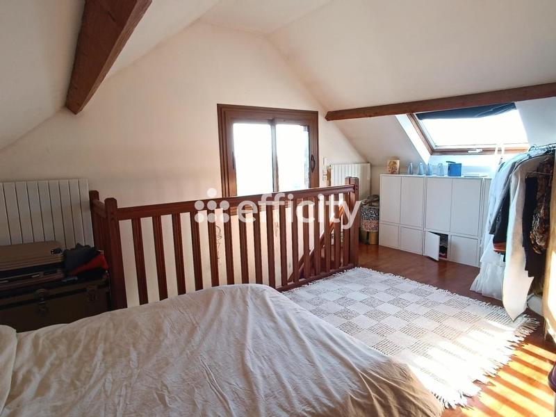 Maison - 140 m² - 7 pièces