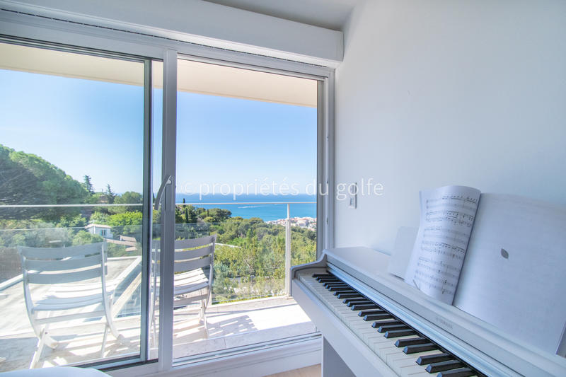 Maison - 104 m² - 5 pièces