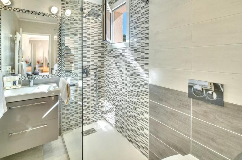 Appartement - 123 m² - 6 pièces