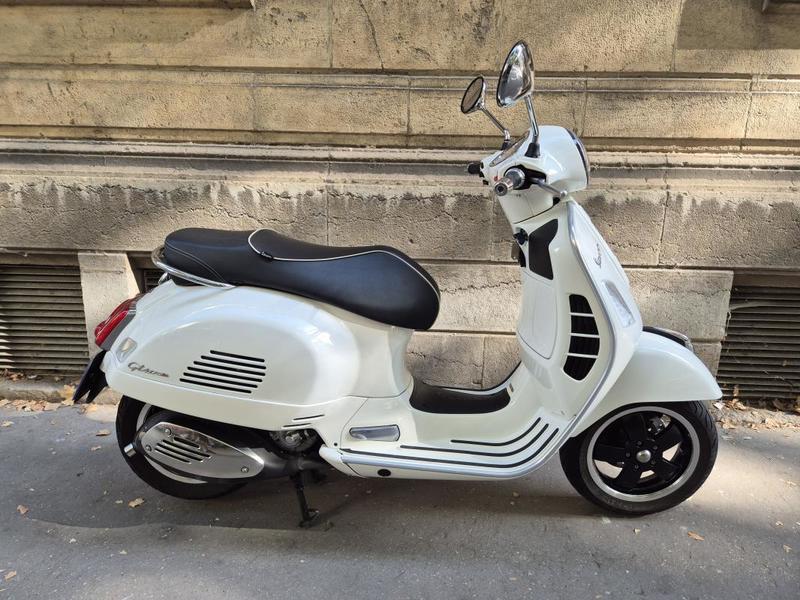 Vespa Gts 125