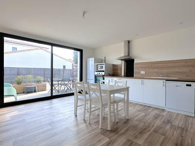 Duplex - 94 m² - 4 pièces