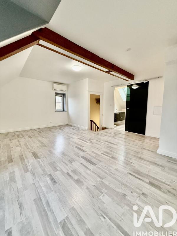 Maison - 200 m² - 7 pièces