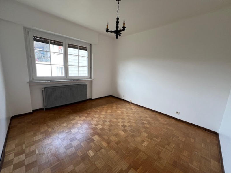 Maison - 190 m² - 8 pièces