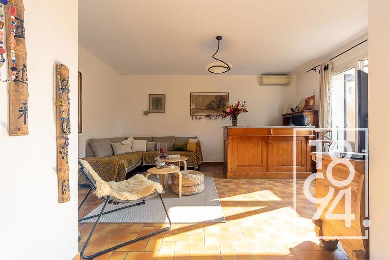 Maison - 121 m² - 5 pièces