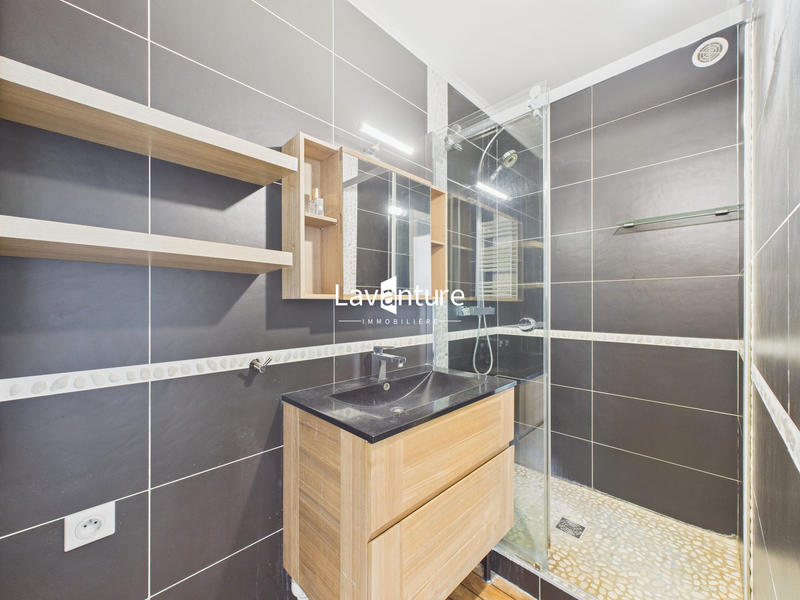 Appartement - 61 m² - 3 pièces