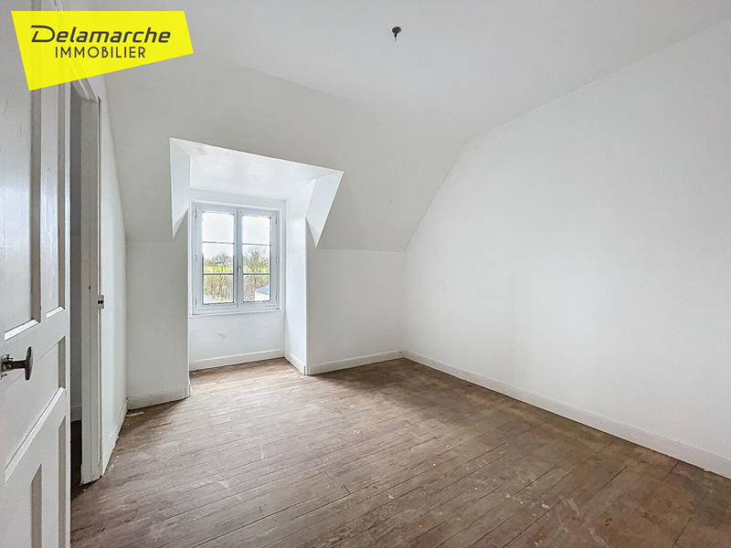 Maison - 143 m² - 9 pièces