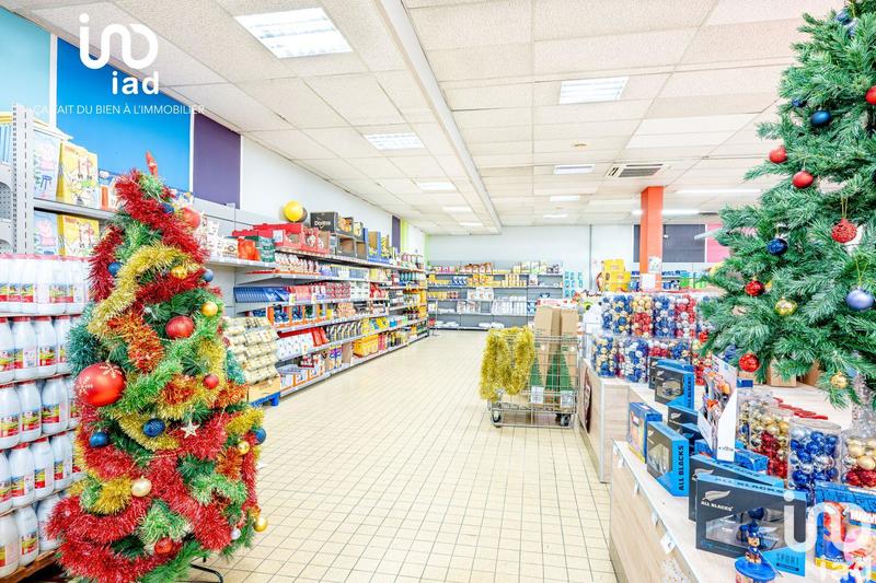 Local commercial - 2 000 m²