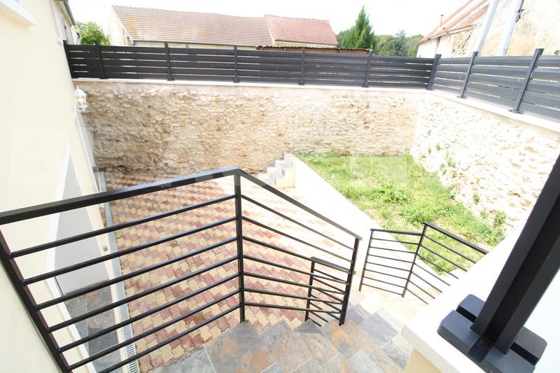 Maison traditionnelle - 158 m² - 7 pièces