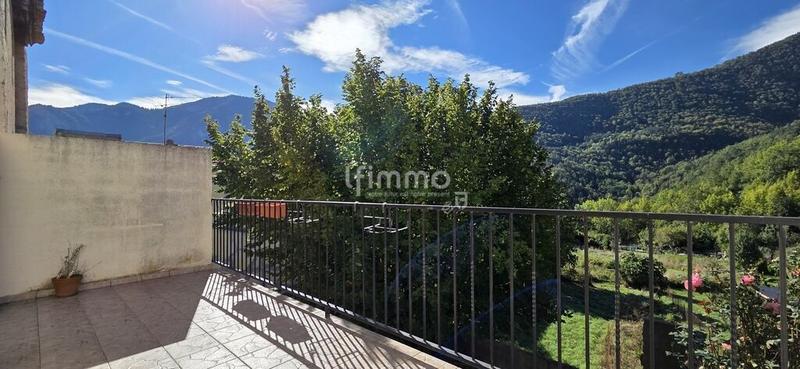 Maison de village - 94 m² - 4 pièces