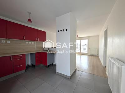 Appartement - 81 m² - 4 pièces