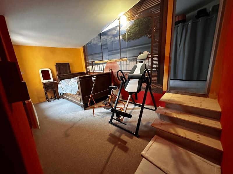 Maison - 153 m² - 11 pièces