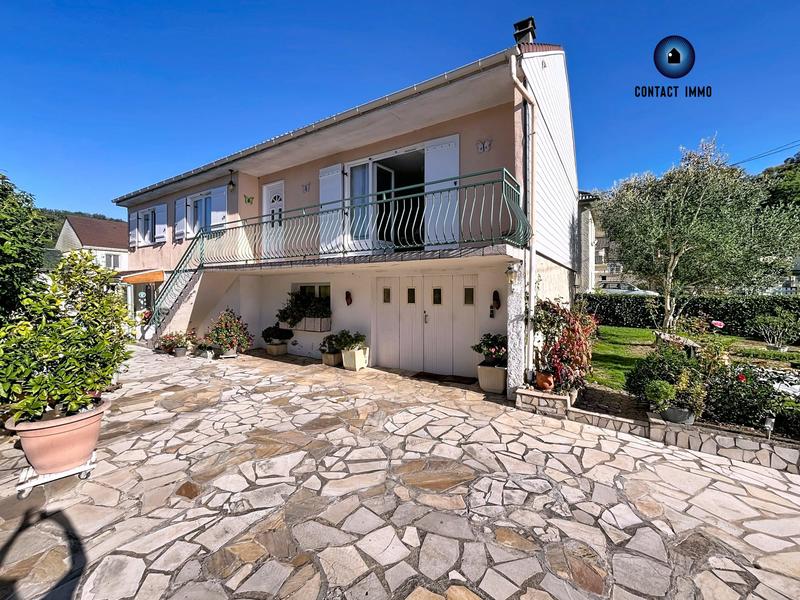 Maison - 155 m² - 7 pièces