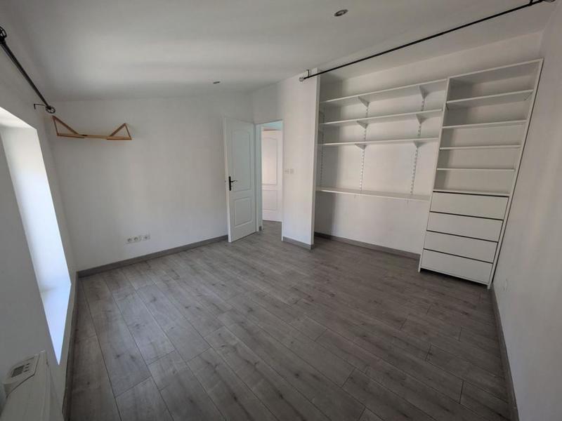 Appartement - 100 m² - 3 pièces