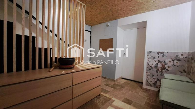 Maison - 200 m² - 9 pièces