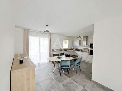 Maison - 67 m² - 3 pièces