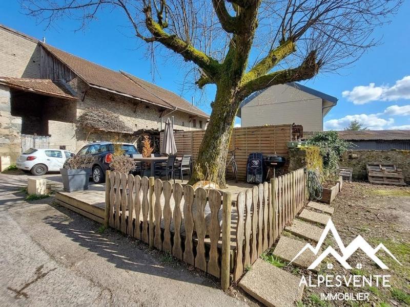 Maison de village - 96 m² - 4 pièces