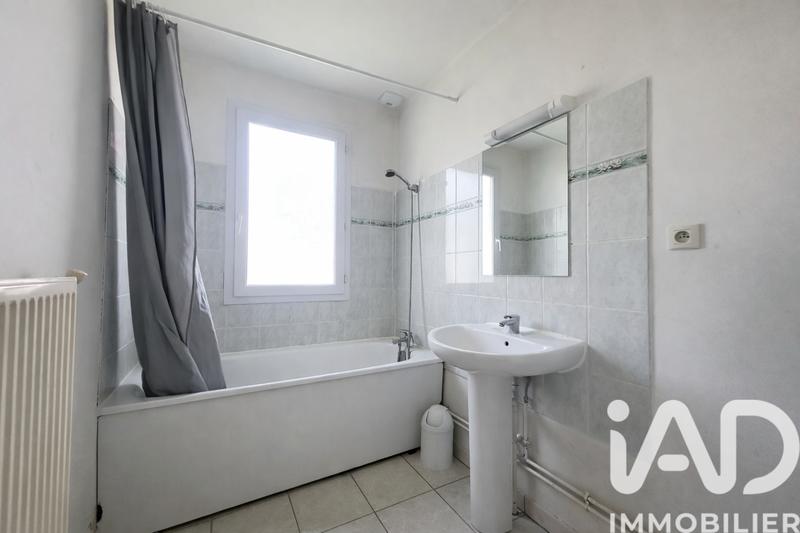 Maison - 106 m² - 5 pièces