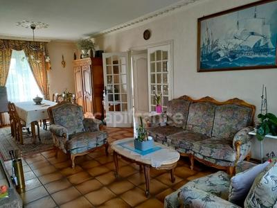 Pavillon - 90 m² - 4 pièces