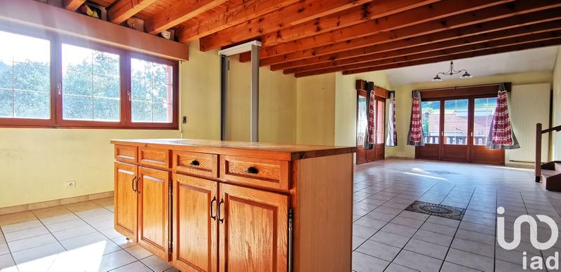 Maison - 288 m² - 8 pièces