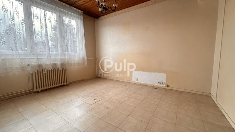 Maison - 95 m² - 4 pièces