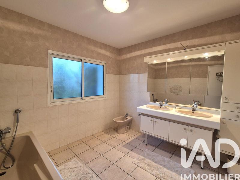 Maison - 155 m² - 6 pièces