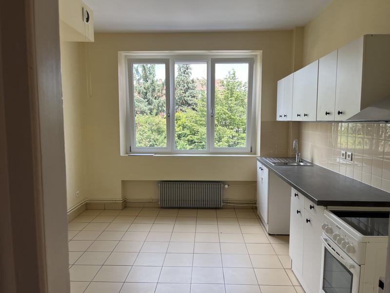Appartement - 93 m² - 3 pièces