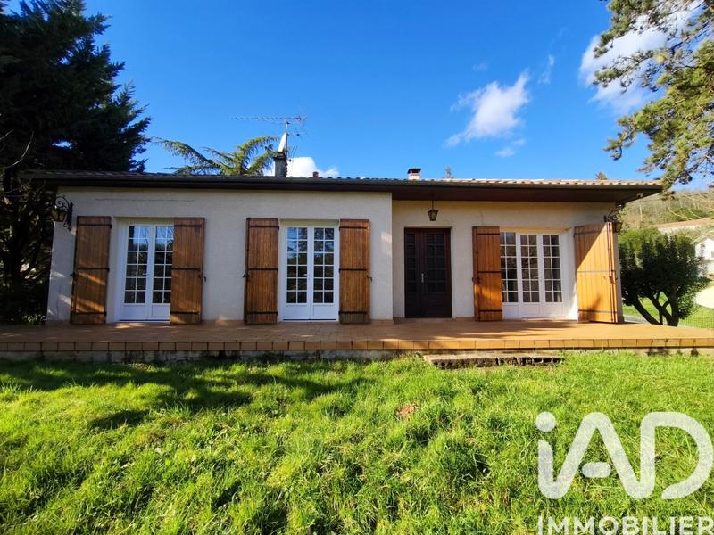 Maison - 137 m² - 5 pièces