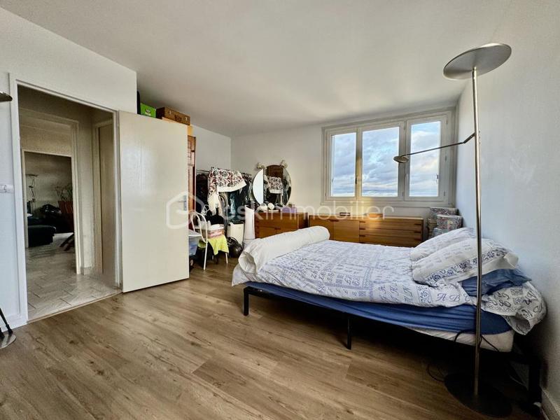 Appartement - 111 m² - 4 pièces