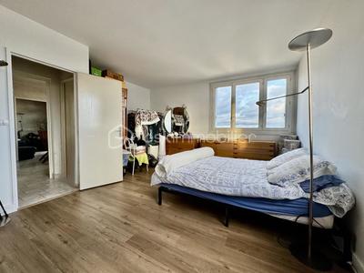 Appartement - 111 m² - 4 pièces