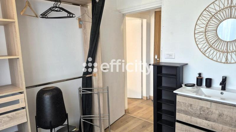 Maison - 180 m² - 6 pièces