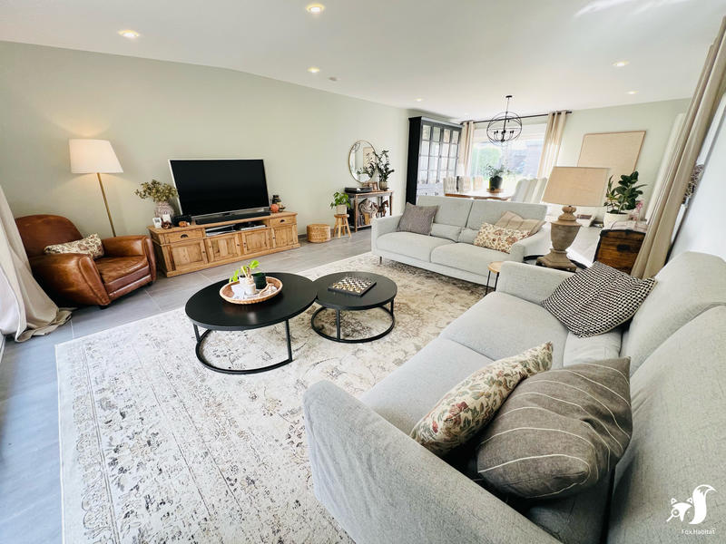 Maison - 180 m² - 5 pièces