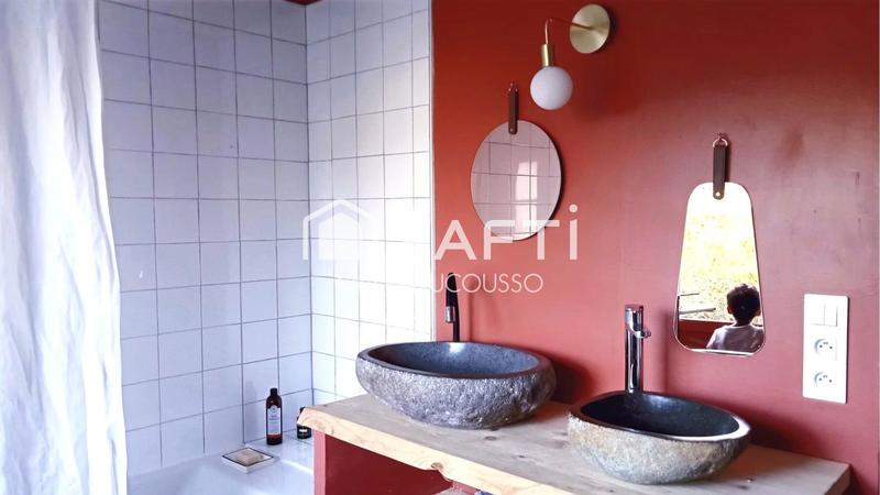 Maison - 140 m² - 5 pièces