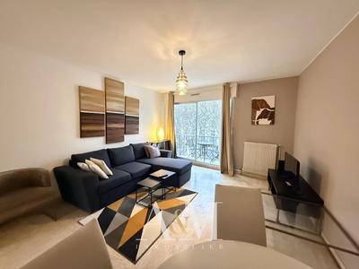 Appartement - 74 m² - 3 pièces