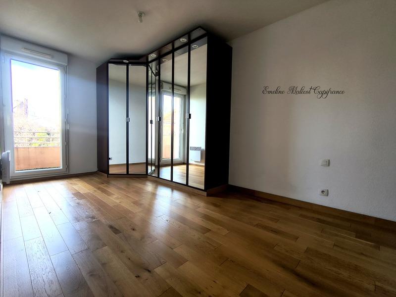 Maison - 96 m² - 5 pièces