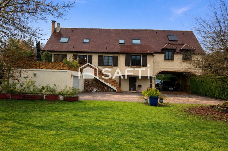 Maison - 189 m² - 8 pièces