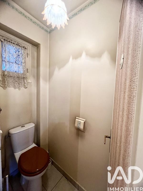 Maison - 98 m² - 5 pièces