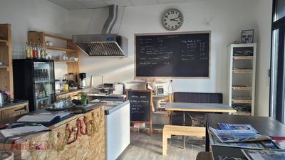 Local d'activités - 163 m²