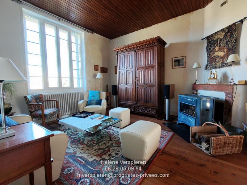 Maison - 147 m² - 7 pièces