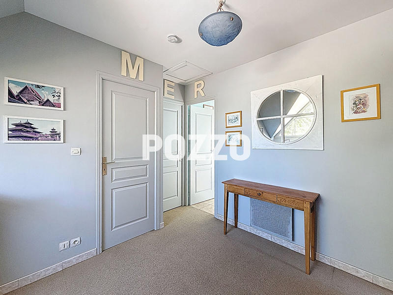 Maison - 93 m² - 6 pièces