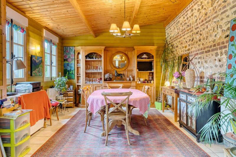 Maison - 293 m² - 10 pièces