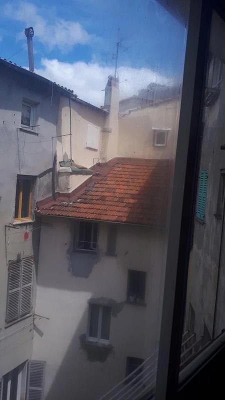 Studio - 25 m² - 1 pièce