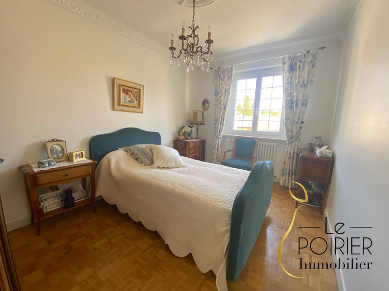 Maison - 159 m² - 7 pièces