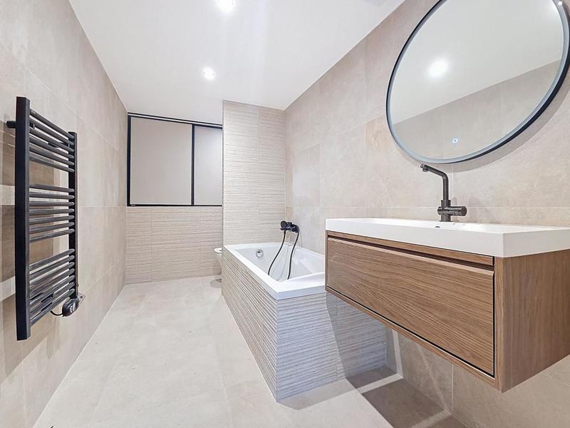 Duplex - 152 m² - 5 pièces