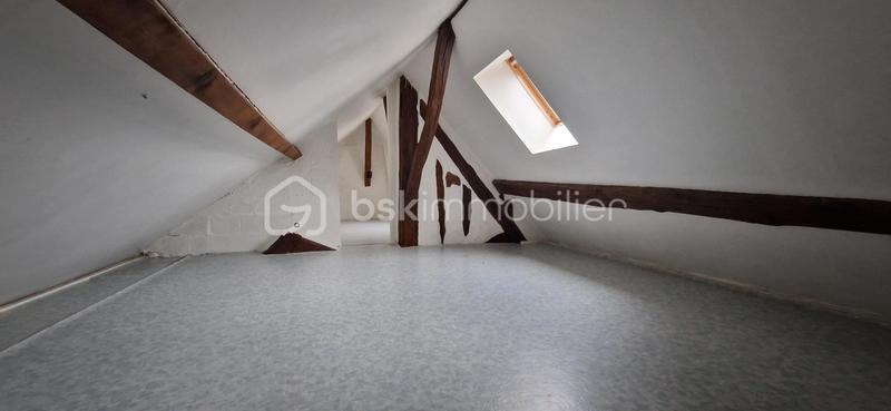 Maison - 105 m² - 5 pièces