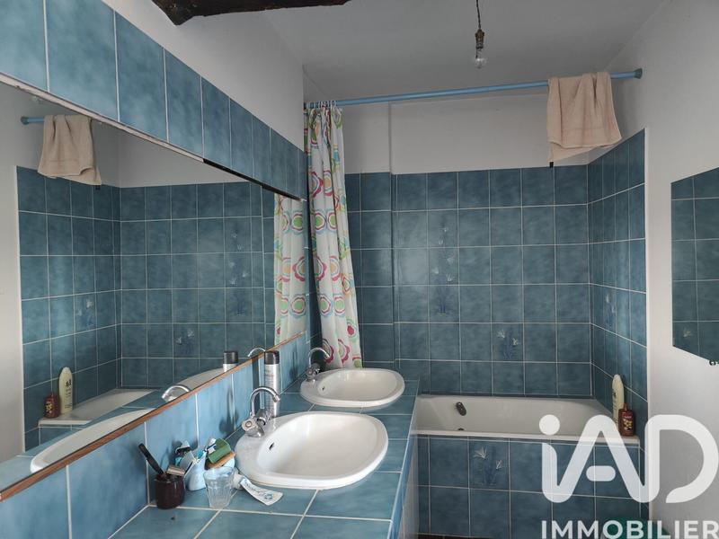 Maison - 180 m² - 7 pièces