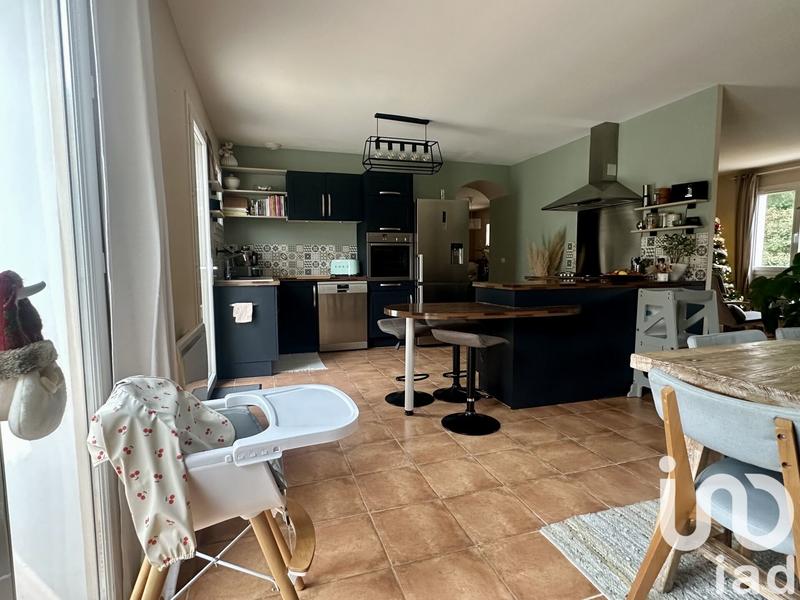 Maison - 160 m² - 5 pièces