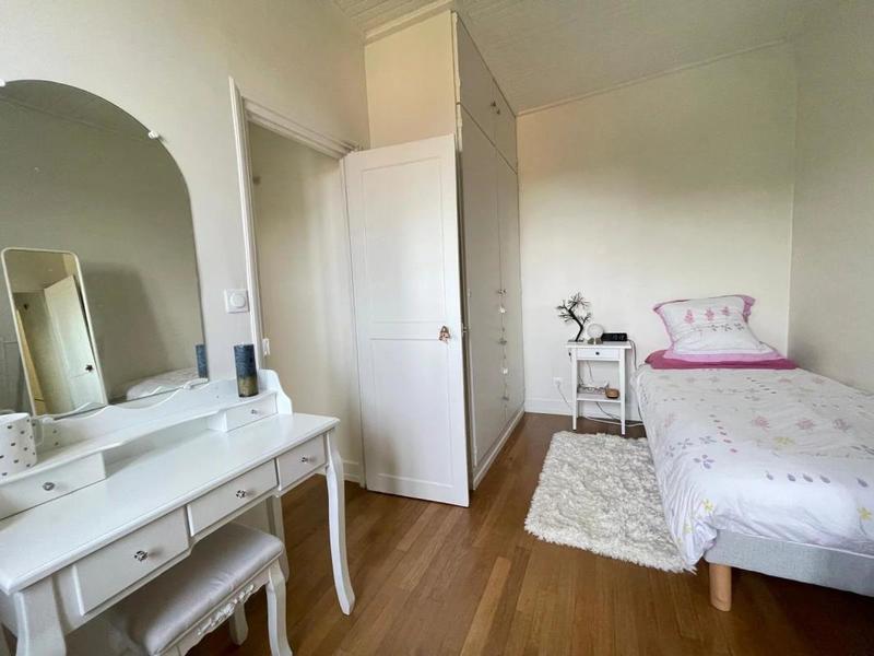 Maison - 163 m² - 7 pièces