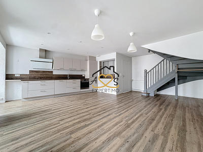 Maison - 110 m² - 6 pièces