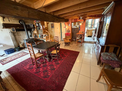 Maison - 90 m² - 2 pièces