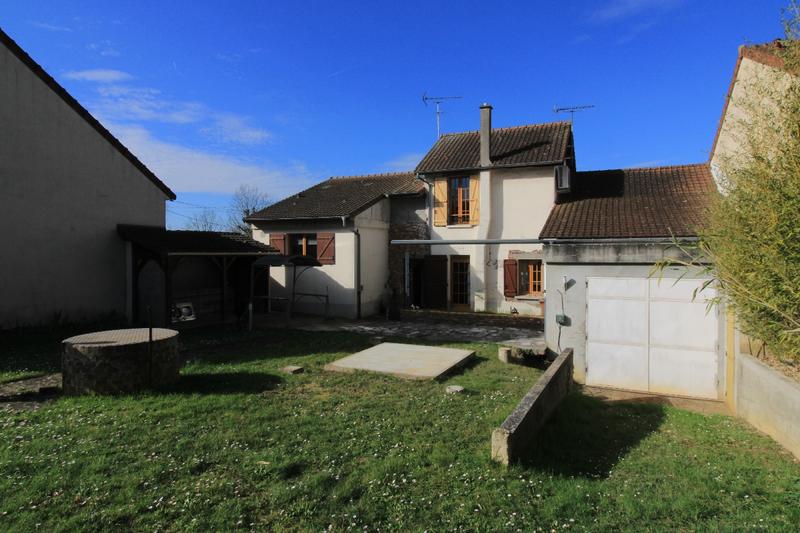 Maison - 95 m² - 6 pièces